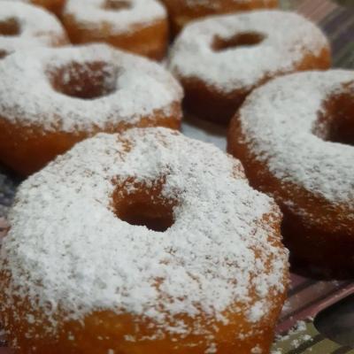 Mini donut au sucre glace